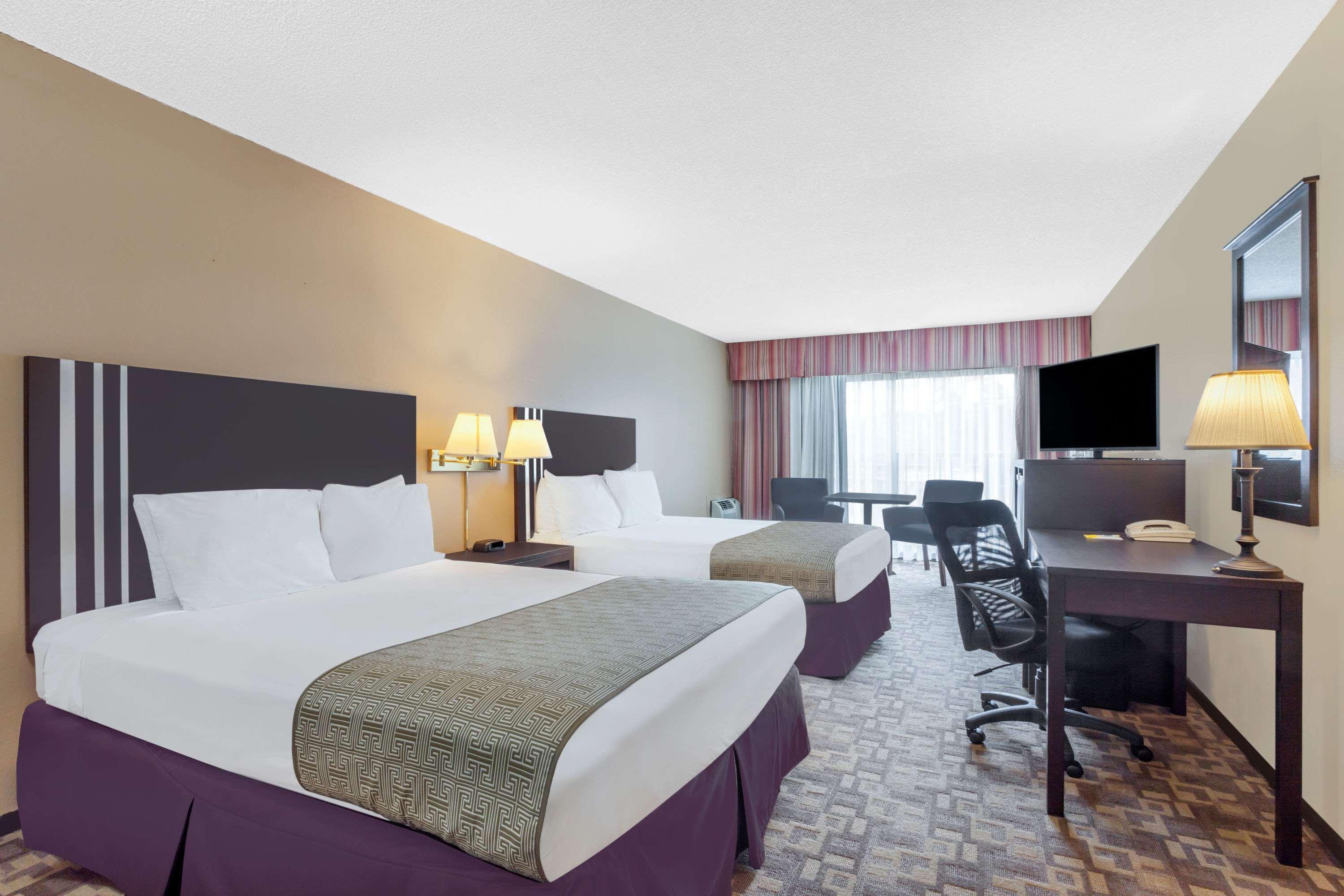 Days Inn By Wyndham Bellingham Wa Eksteriør bilde