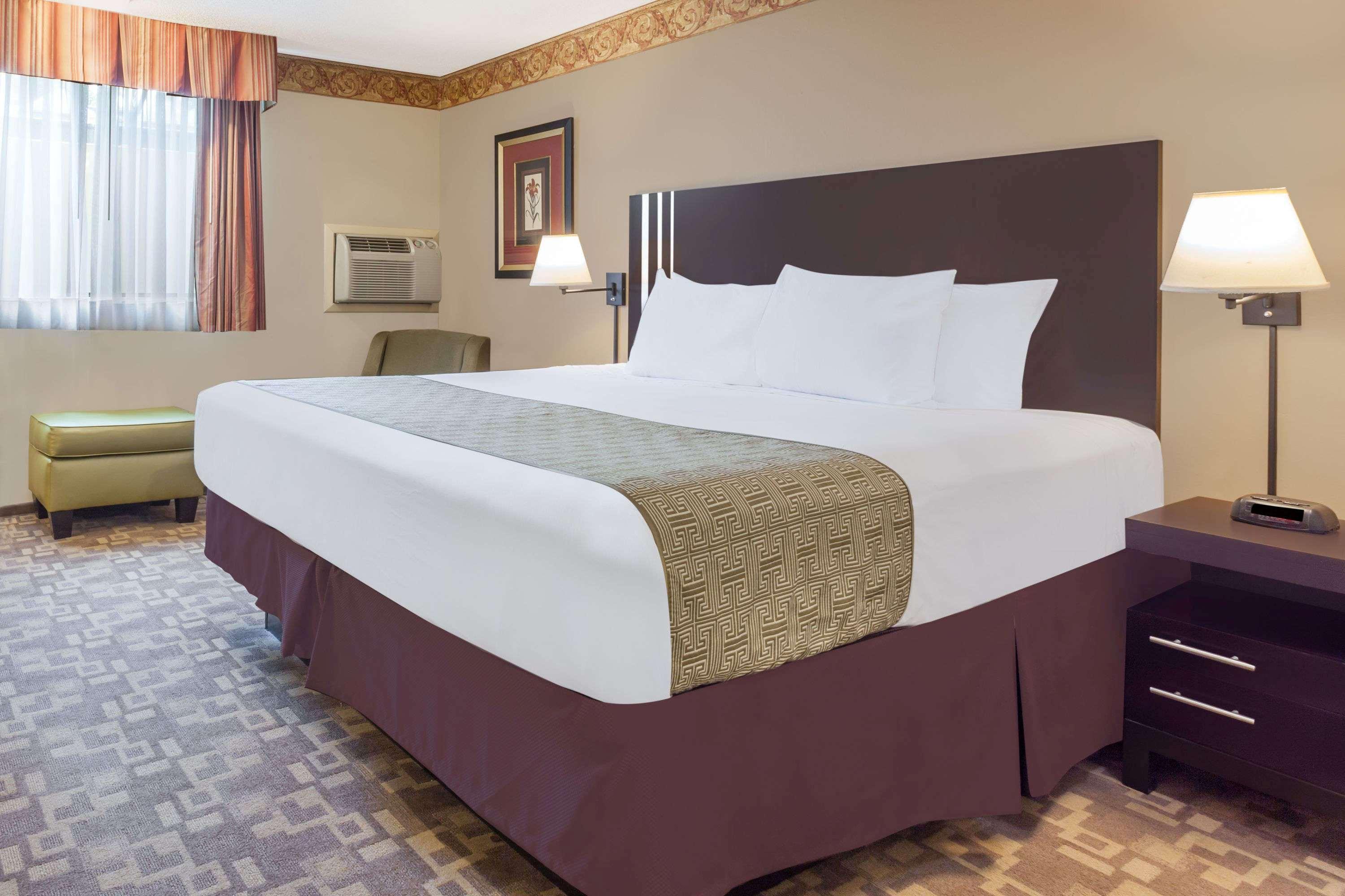 Days Inn By Wyndham Bellingham Wa Eksteriør bilde