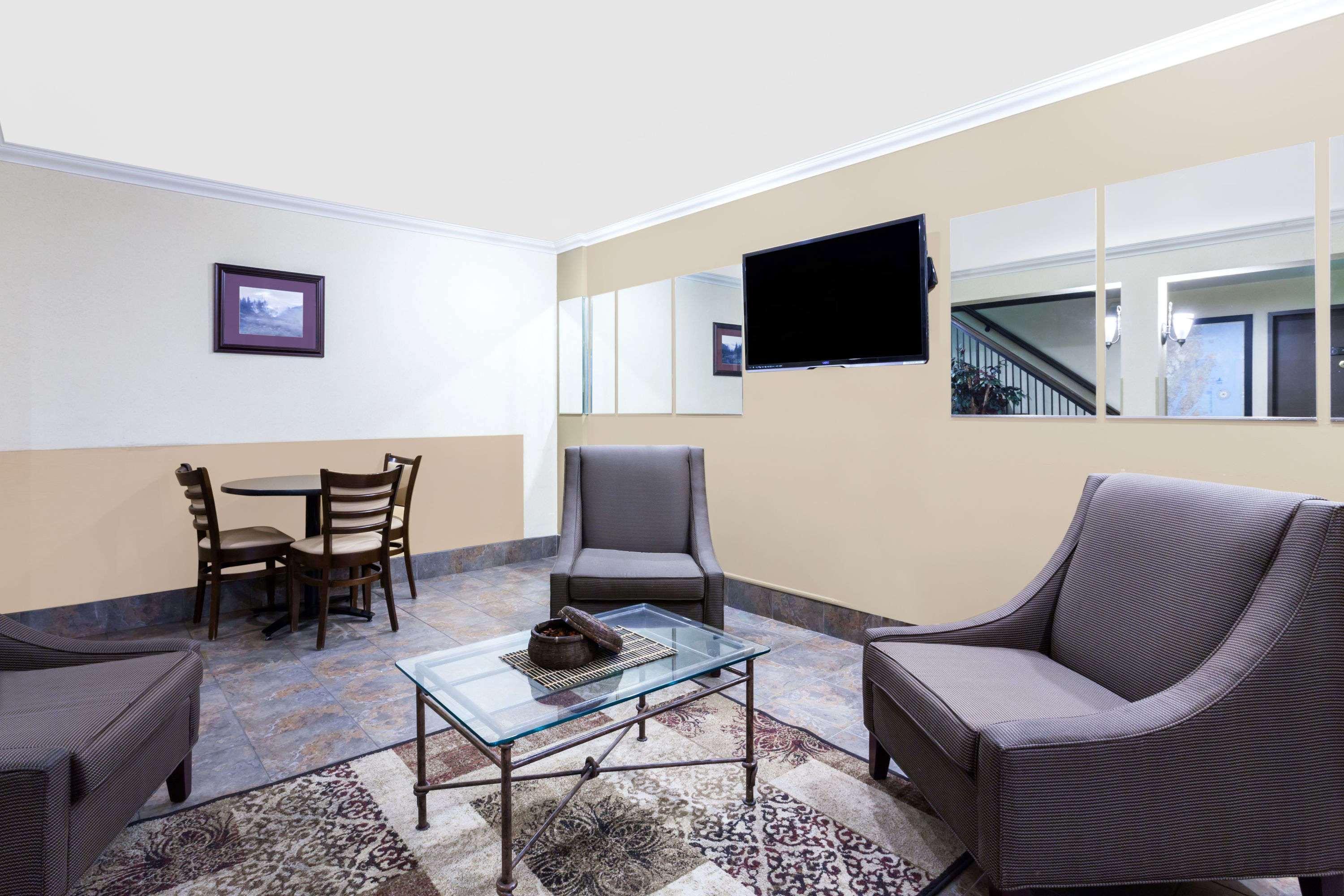 Days Inn By Wyndham Bellingham Wa Eksteriør bilde